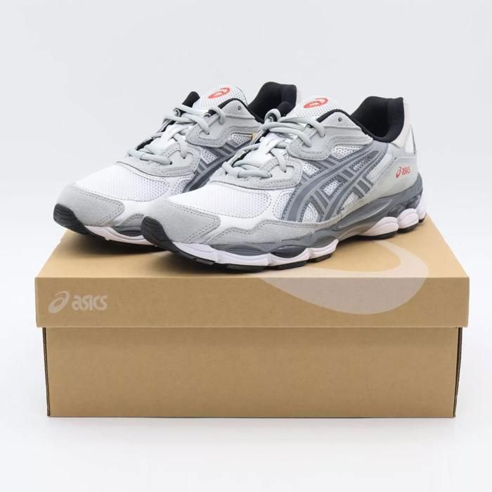 CHAUSSURES DE BASKET-BALL 1201A789-102 Asics Gel-NYC White Steel Grey Red (Mens)