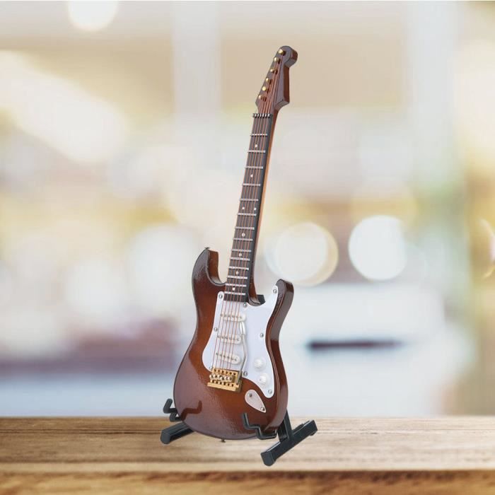 Jouets Vilac - Guitare vintage en bois 6 cordes illustrée par Nathalie Lété