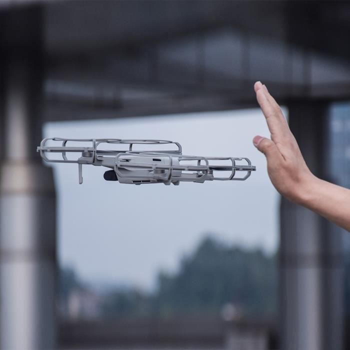Mécanisme de dégagement rapide sur pales d'hélice à faible bruit pour drones