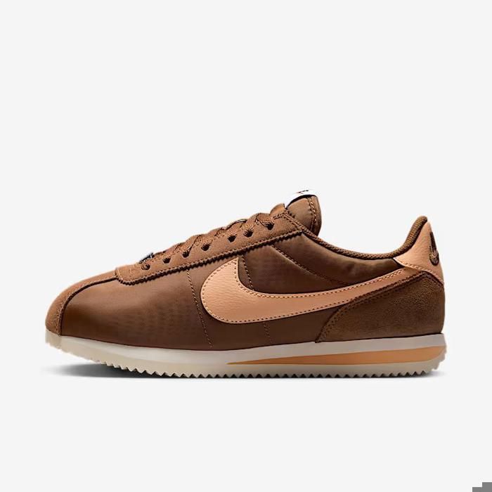 Chaussures Nike Cortez Textile Cuir et Synthétique