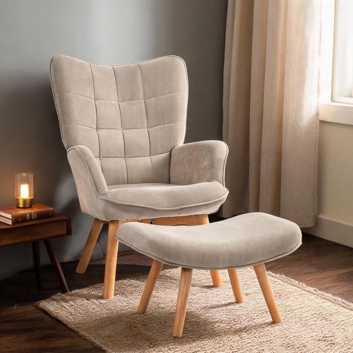Fauteuil bergère en velours côtelé polyester warm beige avec repose-pieds structure acier et pieds en hêtre massif pour salon