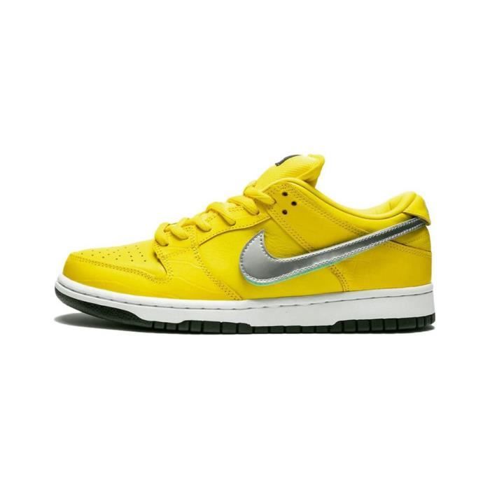 nike sb dunk low diamond supply co canary diamond