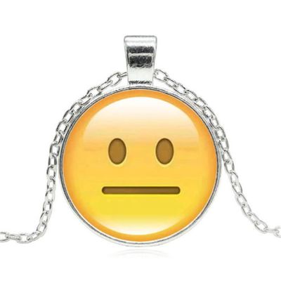 18 Styles Emoji Smiley Visage Pendentif Collier En Verre Cabochon Argent Chaine Colliers Pour Femmes Bijoux Fete D Anniversaire Drol Achat Vente Sautoir Et Collier 18 Styles Emoji Smiley Visa Femme Gris 18 Styles Emoji Smiley Visage Pendentif Collier En Verre Cabochon Argent Chaine Colliers Pour Femmes Bijoux Fete D Anniversaire Drol Achat Vente Sautoir Et Collier 18 Styles Emoji Smiley Visa Femme Gris