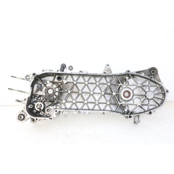CARTER MOTEUR GAUCHE PIAGGIO NEW TYPHOON 50 2010 - 2017 / 233811