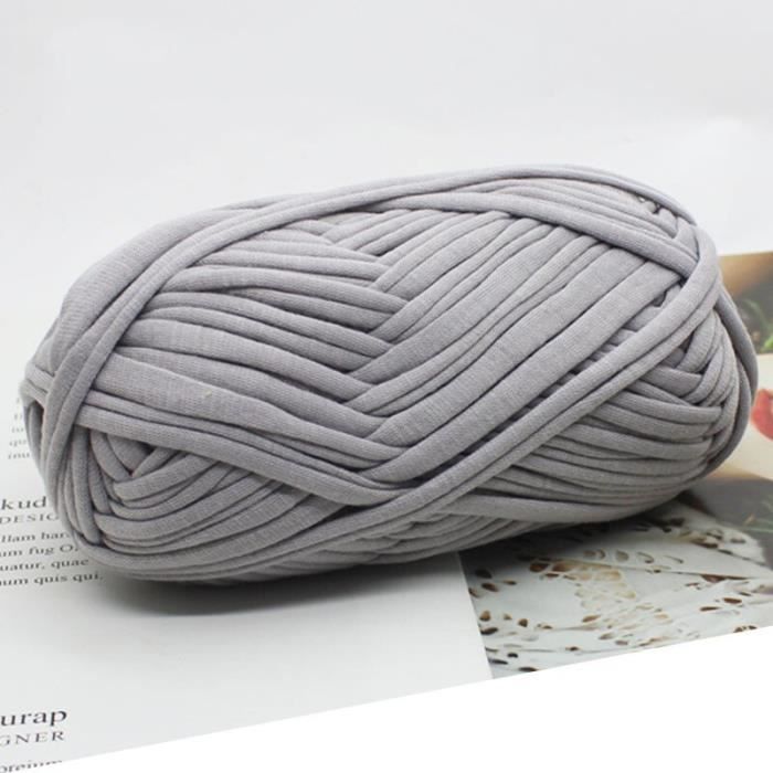 Crocheting A Bag: T-Shirt Yarn Style