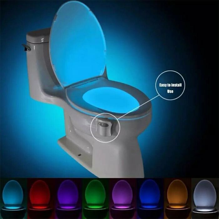 Lampe de Toilette Veilleuse LED pour WC/ Salle de Bain/Lavabo,Détecteur de  Mouvement Auto Éclairage à 8 Changement de Couleurs - Cdiscount Maison