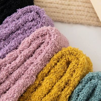 CIATBYYJ Lot De 5 Paires De Chaussettes Douillettes Pour