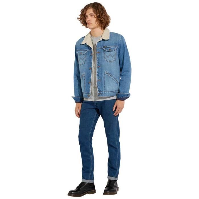 Wrangler vêtement sales