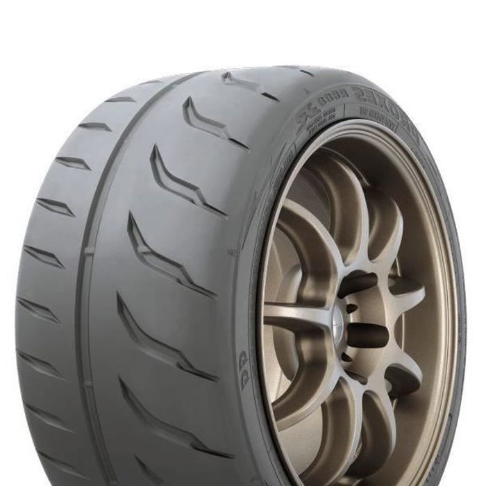ToyoToyo Proxes R888R ( 215-45 ZR17 91W XL )215-45 ZR17 91W XL