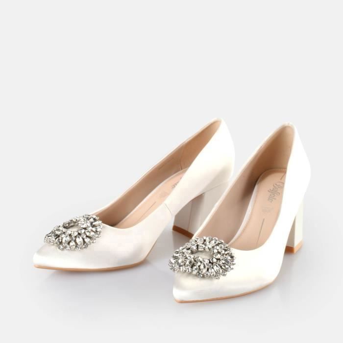 Escarpins femme Buffalo Robyn Glam Satin elegant Talon bottier Confortable Achat Vente Escarpins femme Buffalo Robyn Glam Satin elegant Talon bottier Confortable pas cher Cdiscount