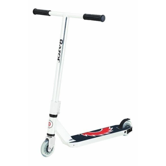 Notre avis sur : les trottinettes électriques Razor (E300, 200