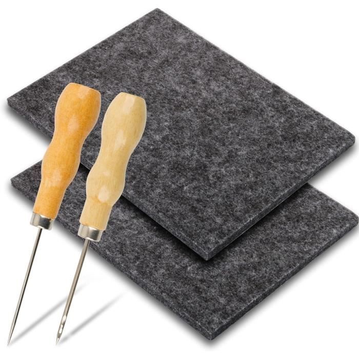 Lot De 2 Poinçons Anciens à Manche En Bois - Longueurs 8 Et 5,25 Pouces - Occasion