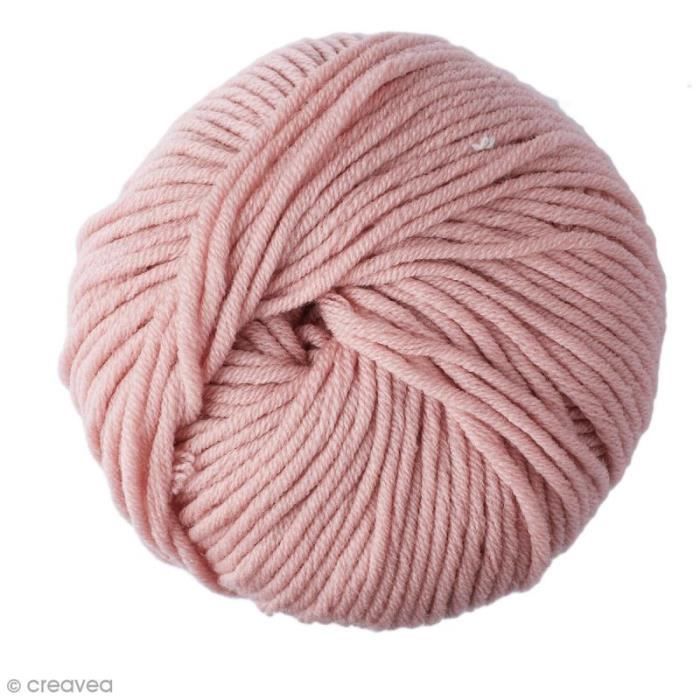 Laine DMC - Woolly 5 Merinos - 50 g Laine DMC Woolly Merinos 5 de DMC :Coloris: Rose clair (45)Matière : 100% laine merinos Poids :