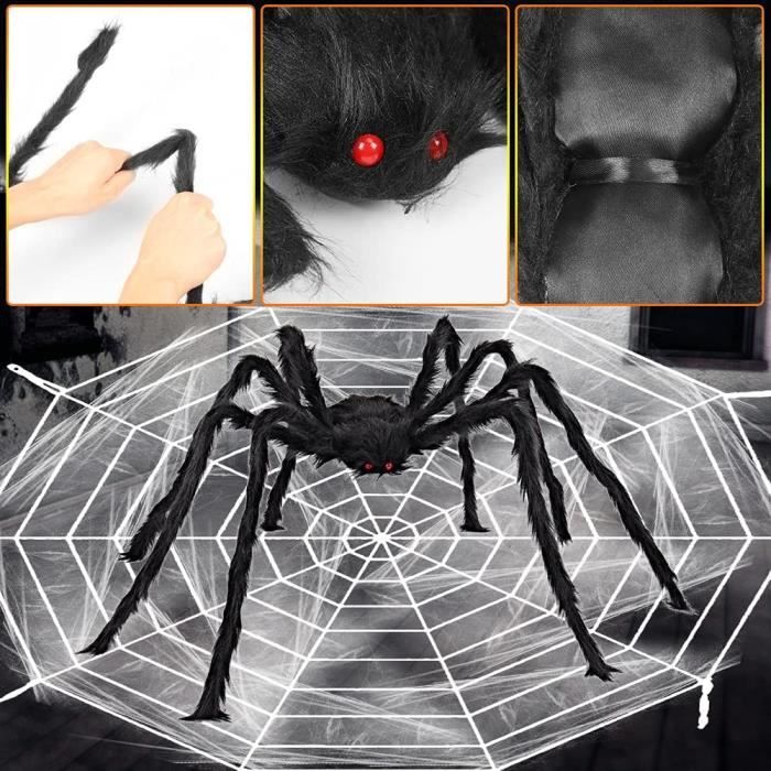 Kit Halloween Extérieur Géant – Toile D’araignée De 5m, Araignée Flippante De 1,5m, 40g De Toiles, 20 Petites Bêtes, Piquets Inclus – Parfait Pour Jardin, Maison Hantée Et Soirées D’enfer