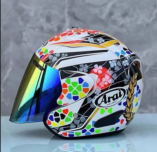 Coloriage Casque De Motocross à Imprimer | Tête à Modeler