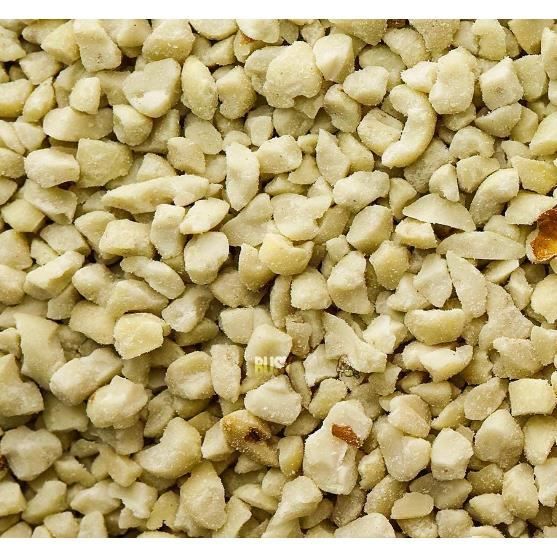 BusyBeaks Cacahuètes Concassées Alimentation Nutritive Jardin Sauvage pour Oiseaux Fraîchement Préparée Qualité Supérieure 5kg