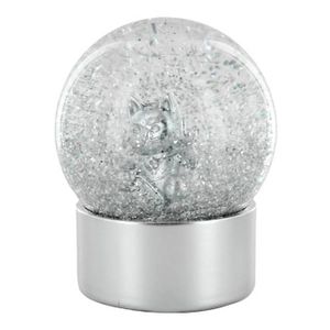Boule à Neige Avec Paysage à L'intérieur Avec Maison De Montagnes Et