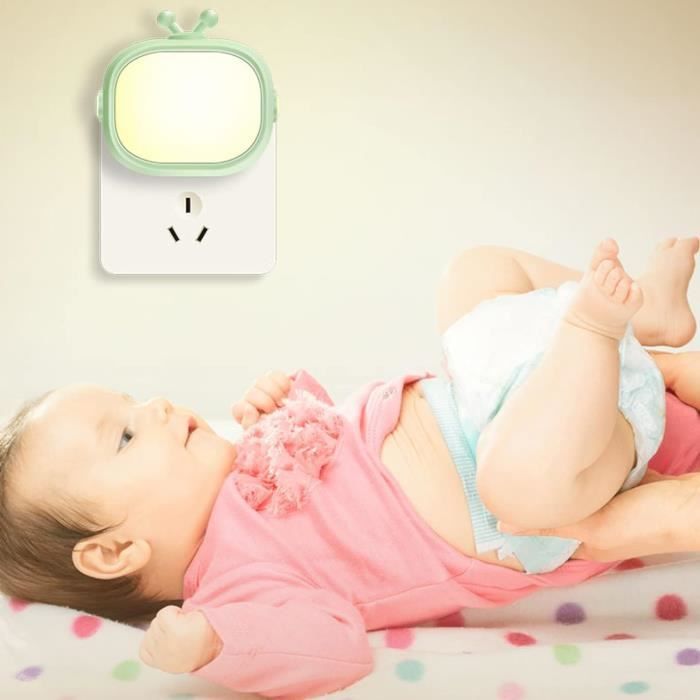 Veilleuse murale LED Eco-consommation - HAUTSTORE - Avec prise murale et  capteur de lumière automatique - Cdiscount Puériculture & Eveil bébé