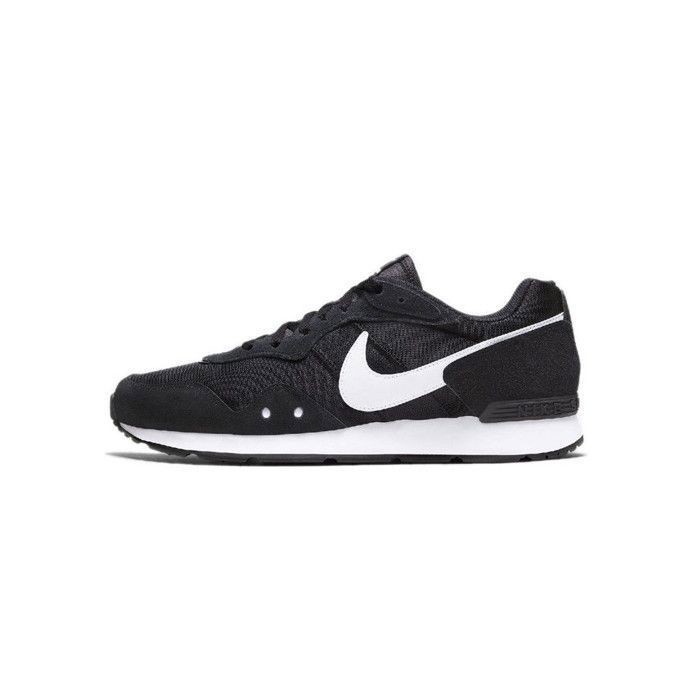 NIKE VENTURE RUNNER