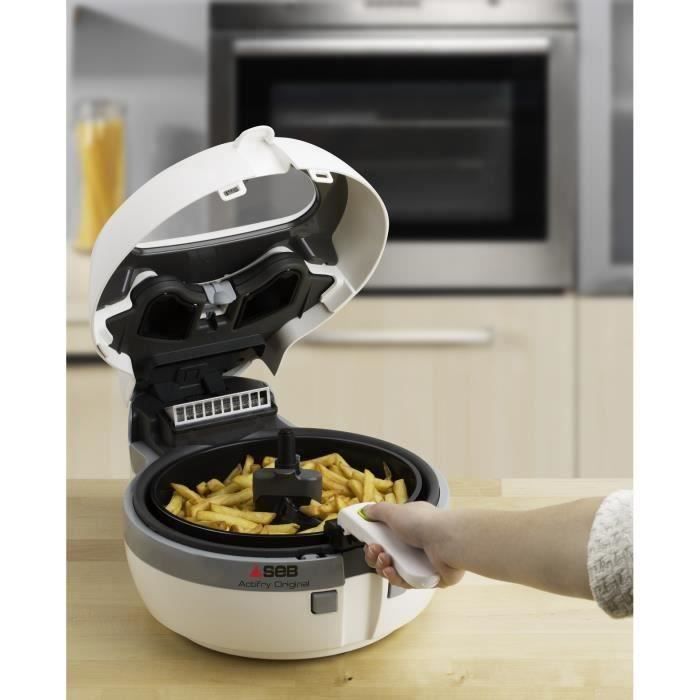 SEB ActiFry Original Friteuse sans huile Cuve amovible 1 kg 3 de matiere grasse Cuisson saine Air Fryer Blanche FZ712100 Cdiscount Electromenager