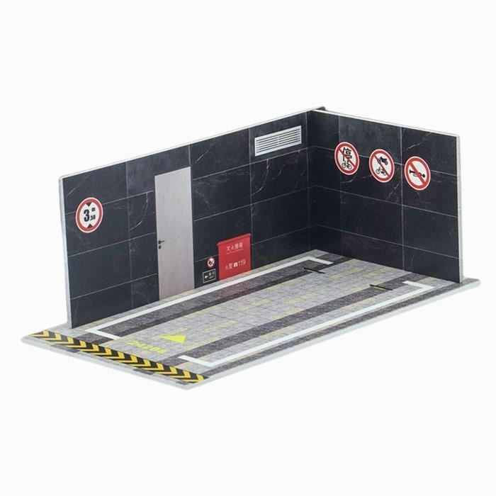 Modèle réduit Vitrine Mulhouse à L'échelle 1/18 Avec Base En Cuir Vert Modèle réduit Vitrine Mulhouse à L'échelle 1/18 Avec Base En Cuir Vert