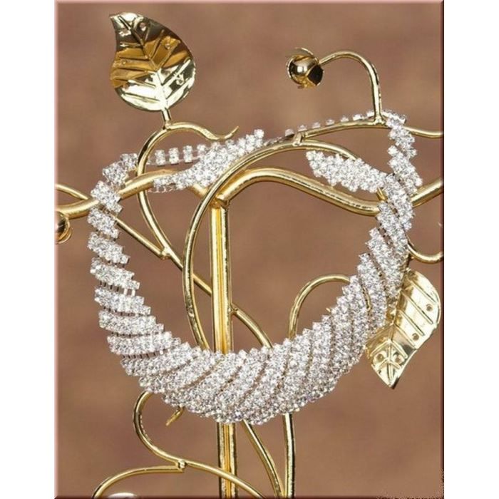 Collier de mariée ras du cou avec boule de strass montée sur fine