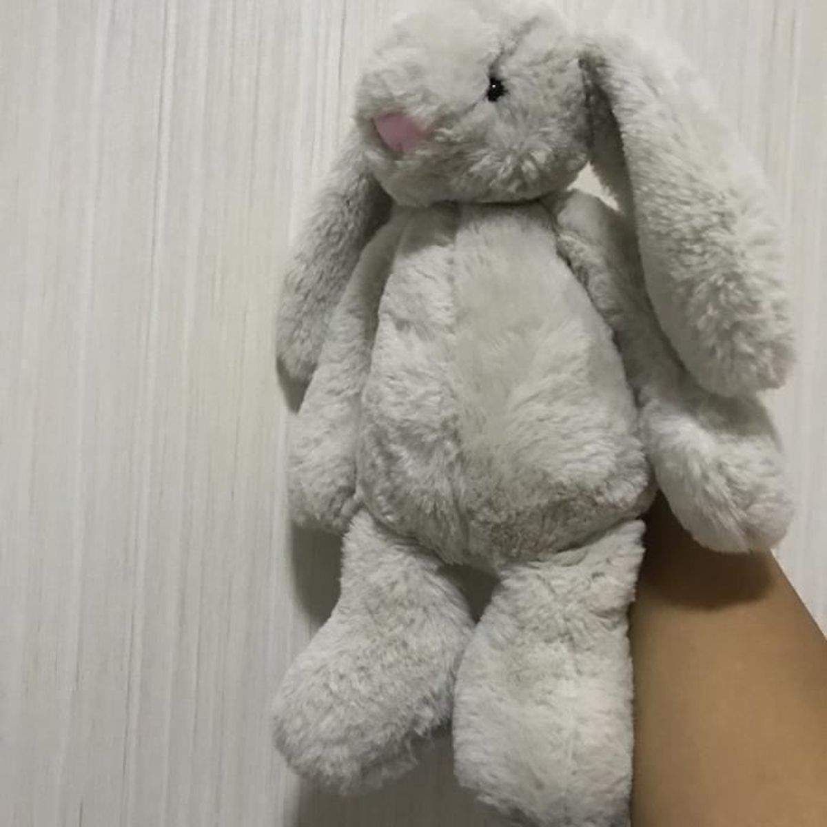 peluche lapin grandes oreilles