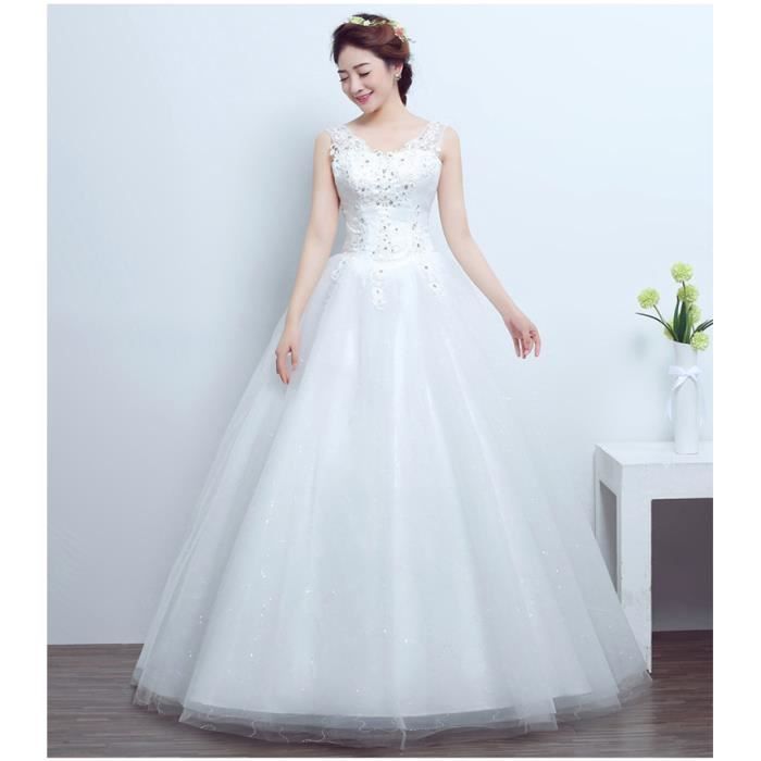Blanc S2021 nouvelles robes de mariée coréennes de printemps et d'été une princesse à fleur d'épaule grande taille Slim 011