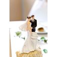 Figurine couple de mariés amoureux pour pièce montée de mariage (x1) REF/SUJ4986-1