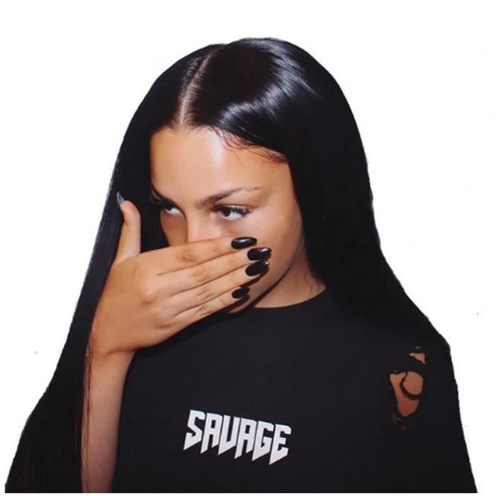 18- Perruques de cheveux humains lisses et profonds pour les femmes pré-plumées de densité brésilienne à 150% Lace Front Wig