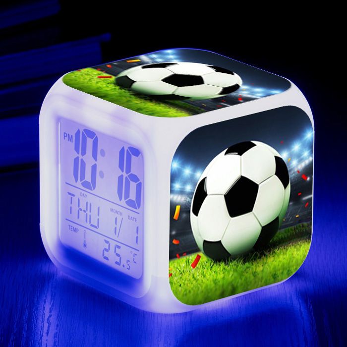 Dpzo – Réveil numérique LED 7 couleurs – Horloge de chevet lumineuse pour enfants – Décoration créative chambre à coucher Dpzo – Réveil numérique LED 7 couleurs – Horloge de chevet lumineuse pour enfants – Décoration créative chambre à coucher
