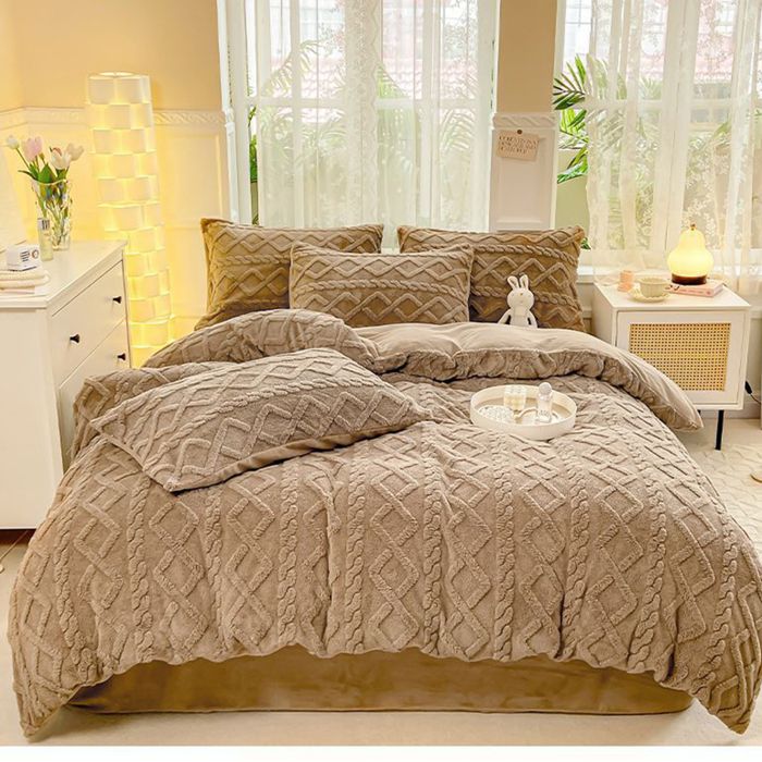 Housse de Couette Flanelle 220x240 cm Parure de Lit en Polaire Chaud Hiver Comprend un drap et 2 taies doreiller brun café