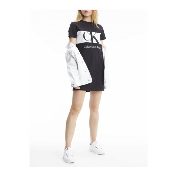 Robe t shirt clearance calvin klein
