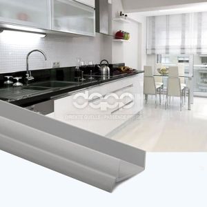 1 pc PCV angle int/érieur pour plinthe 80mm couleur argent