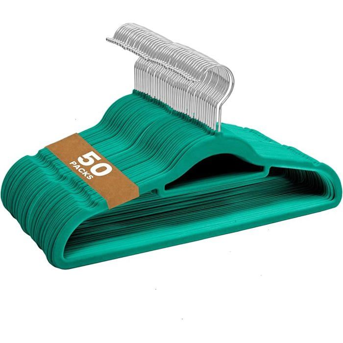 Cinquante cintres velours bleu sarcelle fins