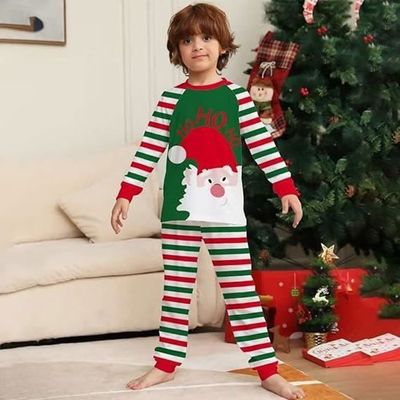 Ensemble Pyjama Noel Famille Pyjamas de Noel Couple Assorti 2 Piece Set Vetement de Nuit Maison T Shirt a Manches Longues vert Bebe Bebe Cdiscount Pret a Porter