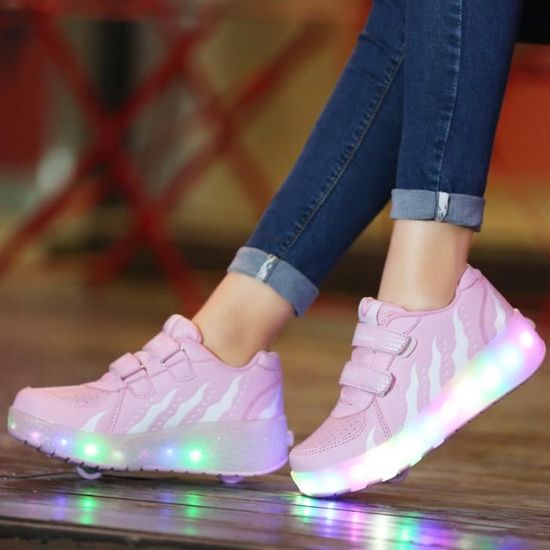 Unisex Enfants Mode Chaussures à Skates avec des Roues Réglables LED Clignotante Patins à roulettes Outdoor Gymnastique Technique Skateboard Sneakers