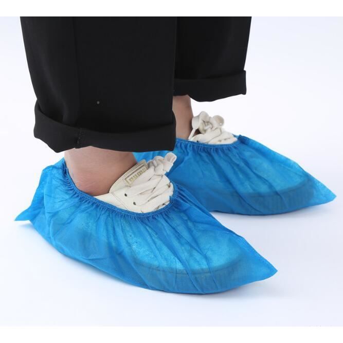 Sur best sale chaussure jetable