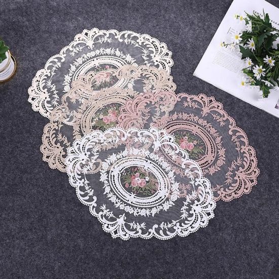 Sets de table en lin dentelle - France