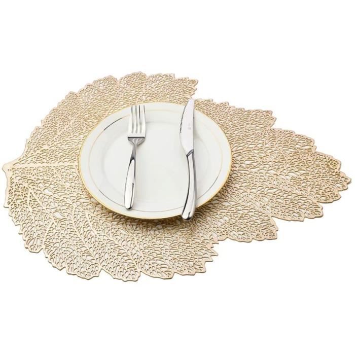 SNAGAROG 4 PCS Napperons De Table Décoratifs PVC 38x38cm Or - Set De Table Antidérapant Fleur Hibiscus Évidé