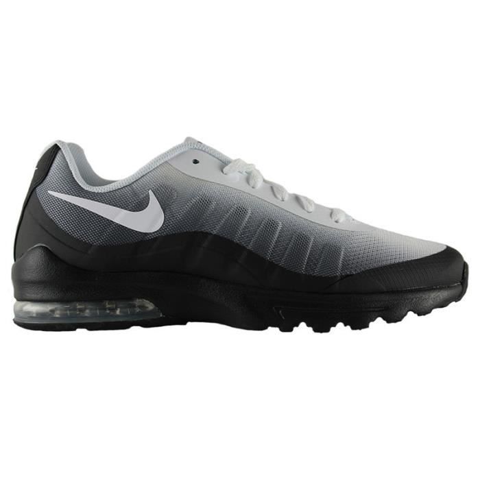 nike invigor blanche et noir