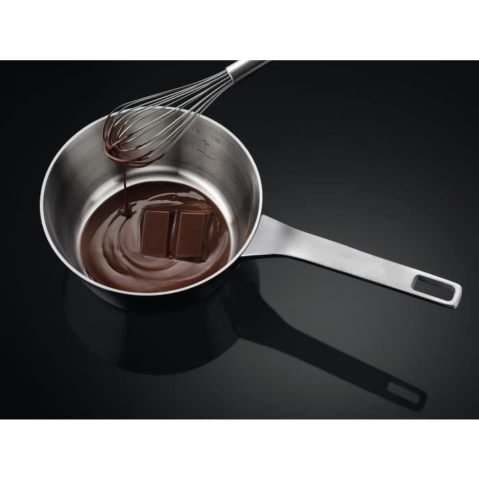 Plaque à Induction AEG IKB63435FB | 3 Zones De Cuisson, 60 Cm | Hob2Hood, PowerBoost, Pause | Noir