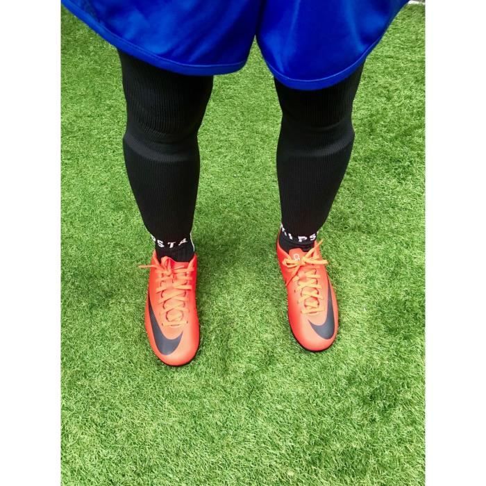 Chaussettes De Foot Avec Protège-tibias Intégrés – Neuf – Taille Unique
