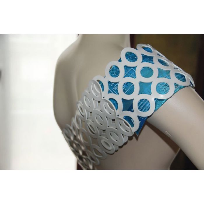 Tour de Cou Micro Ondes Coussin Chauffant Graines de Lin Usage