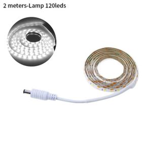 kwmobile Ruban lumineux LED capteur Bande lumineuse d/étecteur de mouvement /éclairage lit Bandeau lumi/ère r/églable avec prise secteur