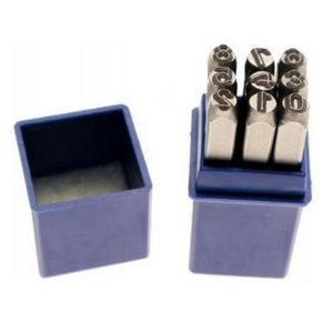 Jeu de 9 chiffres à frapper marque BGS CHIFFRES A FRAPPER de 10 mm 