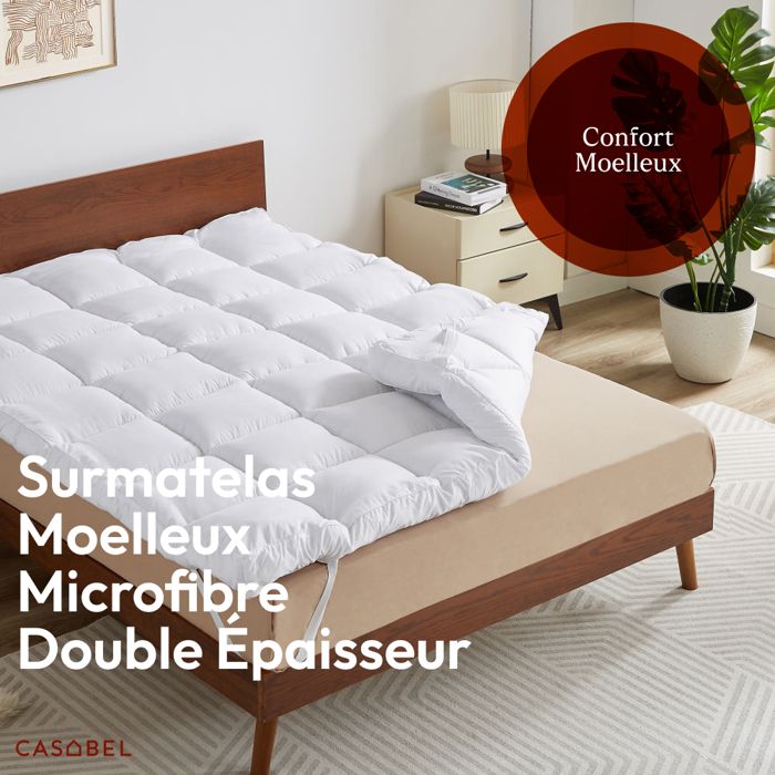 CASABEL Surmatelas Confort 180 X 200 Cm Respirant En Microfibre, Antidérapant Avec Bandes Élastiques, Hypoallergénique, Anti-acariens- Garnissage 1000Gr - Liseré Bleu - Surmatelas 2 Personnes
