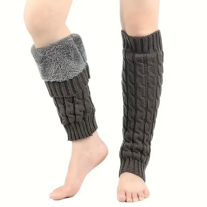 Paire de chaussettes femme élégantes fourrées design torsadé épais résistantes au froid pour bottes hiver gris foncé