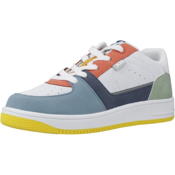 Basket Xti 135093 Blanc XTI 34 Enfant Garcon Lacets Synthetique Plat Blanc Cdiscount Chaussures