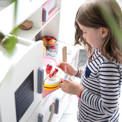 UMU® Kit de barbecue en bois pour enfants - 45 pièces - Avec barbecue, viande, légumes, poisson, guimauve et accessoires - Jeu de rôle - Jouet de cuisine à partir de 3 ans UMU® Kit de barbecue en bois pour enfants - 45 pièces - Avec barbecue, viande, légumes, poisson, guimauve et accessoires - Jeu de rôle - Jouet de cuisine à partir de 3 ans